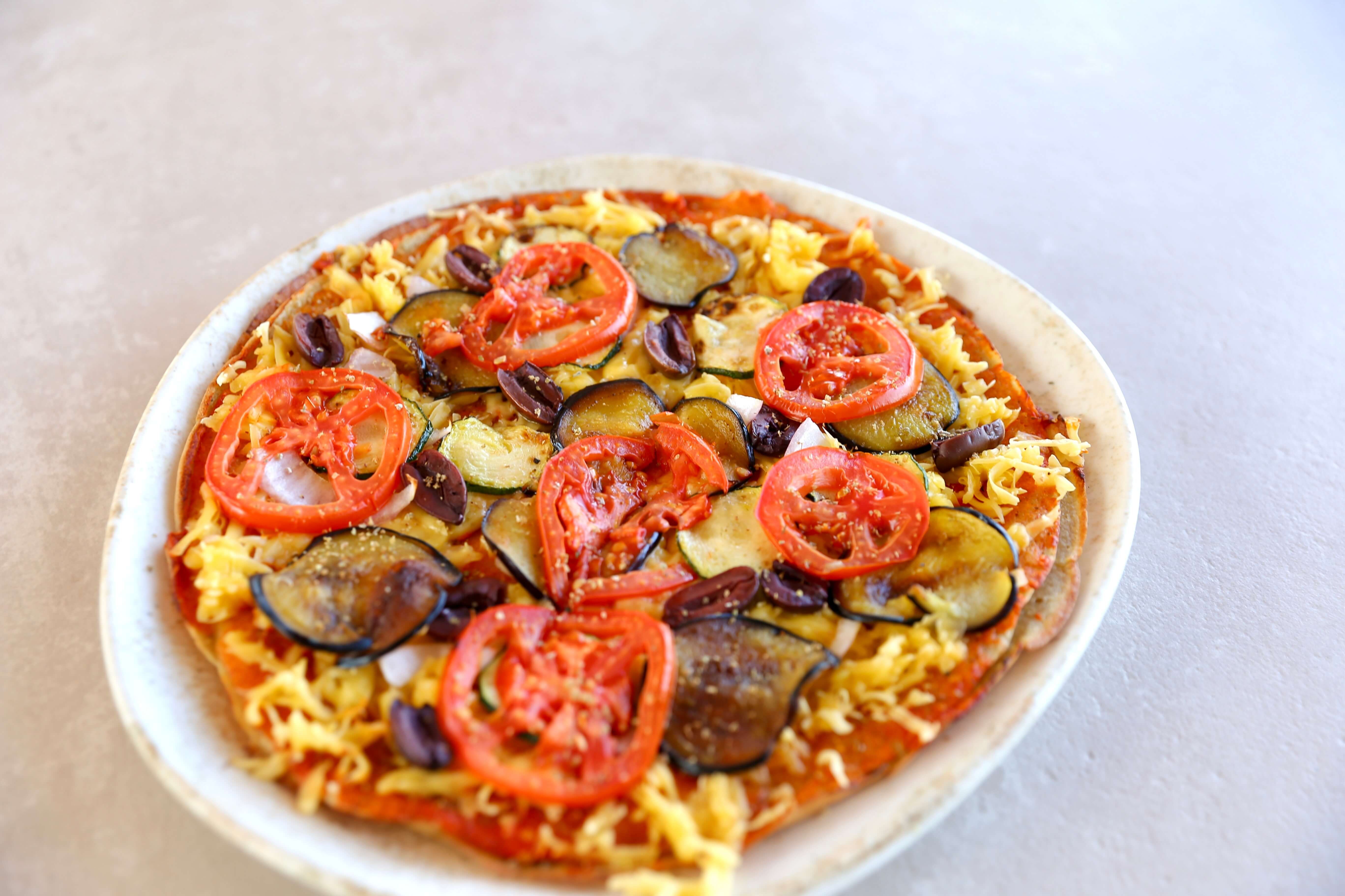 Mediterranean Pizza